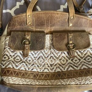 Myra shoulder bag